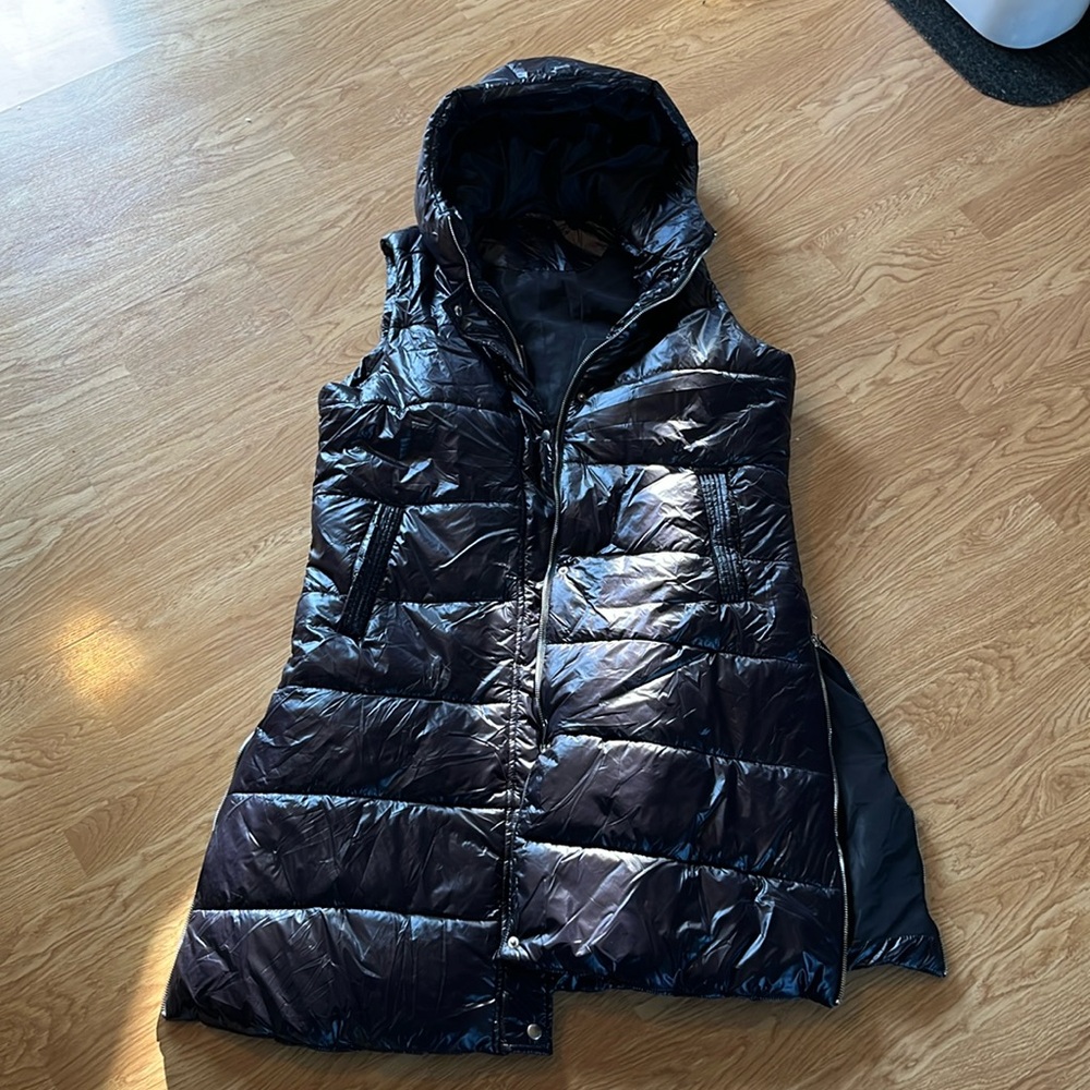 Hooded knee length sleeveless vest